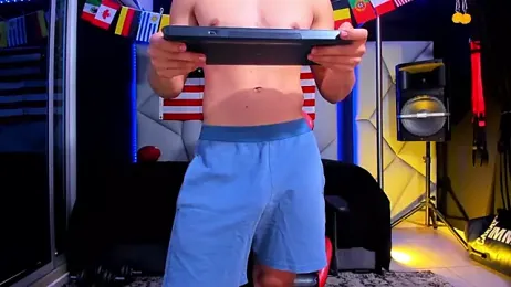 Aydenmiller96 — 在 stripchat 直播的网络摄像头模特