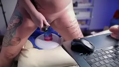 Inked_blondi — Stripchat stream photo (Dec 2025)