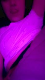 LaFlacaHot77 — Cam4 stream photo (Apr 2026)