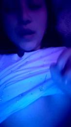 LaFlacaHot77 — Cam4 stream photo (Apr 2026)