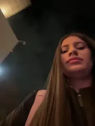 Isabella21_ — Stripchat stream photo (Feb 2026)