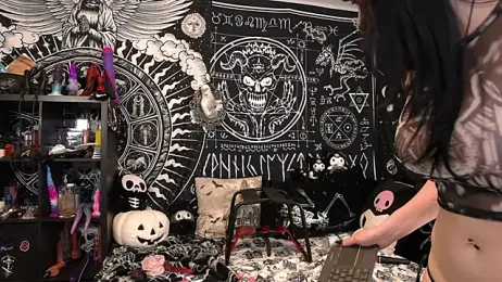 EVILYN — Stripchat stream photo (Apr 2026)