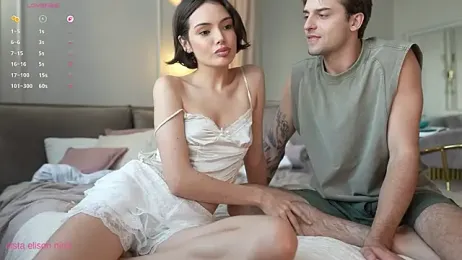 elisonni_ — 在 stripchat 直播的网络摄像头模特