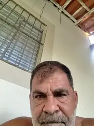 Peludo173317 — 在 stripchat 直播的网络摄像头模特