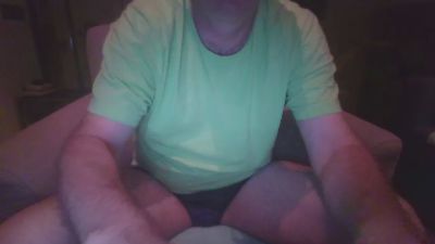 cummaker_fun — 在 cam4 直播的网络摄像头模特