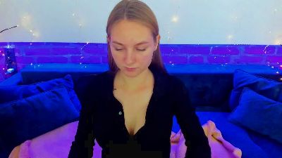 MilaAddams — Cam4 stream photo (Dec 2025)