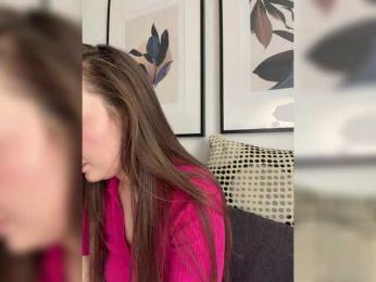 ChloeMeow — 在 bongacams 直播的网络摄像头模特