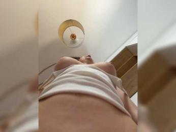 ChloeMeow — bongacams