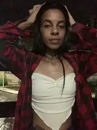 Danniky — Stripchat stream photo (Mar 2026)