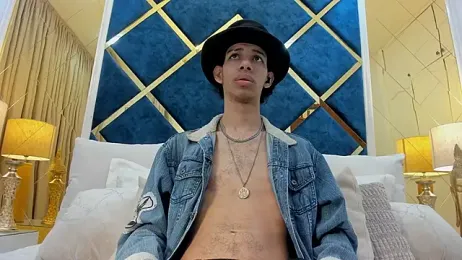 TomyMosterCock — 在 stripchat 直播的网络摄像头模特