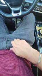 creatif13 — 在 cam4 直播的网络摄像头模特