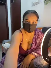 Rimi_Bhabhi — 在 stripchat 直播的网络摄像头模特