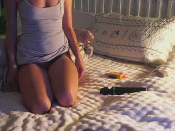 SlowlyLolly44 — Bongacams stream photo (Aug 2026)