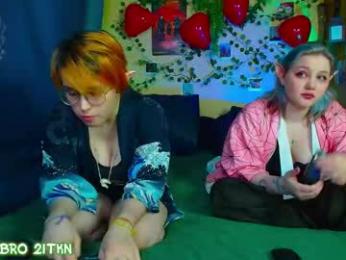 trickykitsune — Chaturbate stream photo (Mar 2026)
