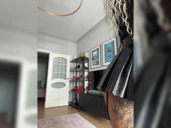 -SATIVA- — 在 bongacams 直播的网络摄像头模特