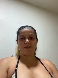 HannaVelvet332 — Stripchat stream photo (May 2026)
