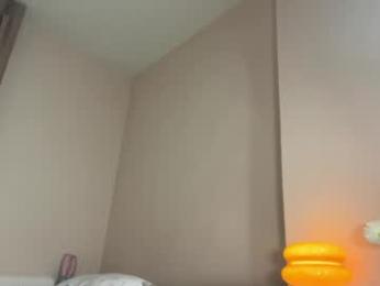 sweetie_natasha — Chaturbate stream photo (Apr 2026)