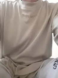 Luccareli10 — Stripchat stream photo (Sep 2026)