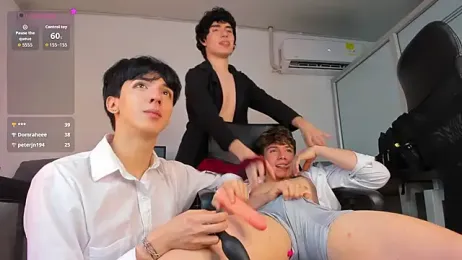 DemonFoxx — 在 stripchat 直播的网络摄像头模特
