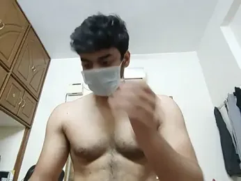 sukku3 — 在 stripchat 直播的网络摄像头模特