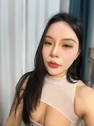 Caicai-a — 在 stripchat 直播的网络摄像头模特