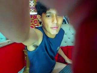 straightyoungpein — Camsoda stream photo (Apr 2026)