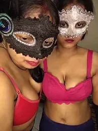 New_desi_bhabhi — 在 stripchat 直播的网络摄像头模特