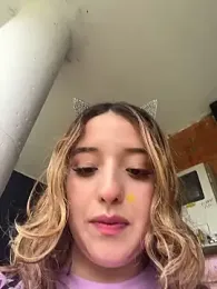 Baby__Otaku — 在 stripchat 直播的网络摄像头模特