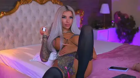 Juicy_Jessye — 在 stripchat 直播的网络摄像头模特