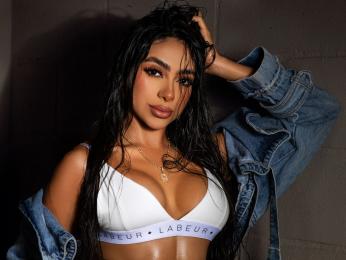 CristalMatthews — 在 livejasmin 直播的网络摄像头模特