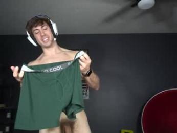 sydaffect — 在 chaturbate 直播的网络摄像头模特