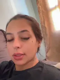 jujuarantes__2026 — Stripchat stream photo (Apr 2026)