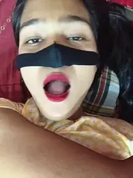 PRIYA_KOLKATA — 在 stripchat 直播的网络摄像头模特