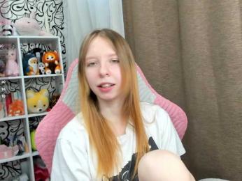 Jlucu4kA — 在 bongacams 直播的网络摄像头模特