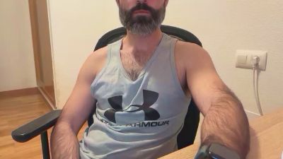hairywanker35 — 在 cam4 直播的网络摄像头模特