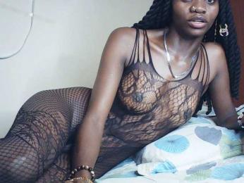 Luna-Noir — Bongacams stream photo (Apr 2026)