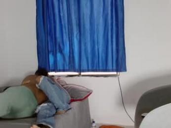 alucard_smith_ — 在 chaturbate 直播的网络摄像头模特