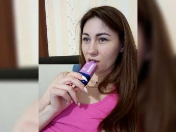 -Feral-Berry- — Bongacams stream photo (Apr 2026)