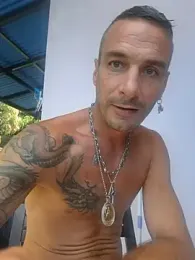 benouz93270 — stripchat