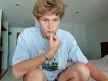 maxim_burn — Chaturbate stream photo (Apr 2026)