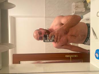 Libanese98 — Cam4 stream photo (Apr 2025)