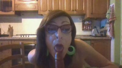 Tiabet — Cam4 stream photo (Apr 2026)