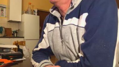 giovanni1964 — 在 cam4 直播的网络摄像头模特