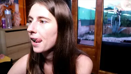 LittleMe97 — 在 stripchat 直播的网络摄像头模特