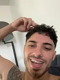 lebaneseking — 在 stripchat 直播的网络摄像头模特