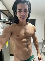 Jordan_Patrick — 在 stripchat 直播的网络摄像头模特