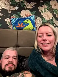 girl_and_trans_bf — Stripchat profile photo