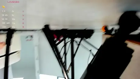 brad_and_emmaa — Stripchat stream photo (May 2025)