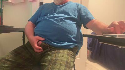 allergictolove — Cam4 stream photo (Jun 2026)
