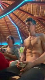 PianoTobe — 在 cam4 直播的网络摄像头模特